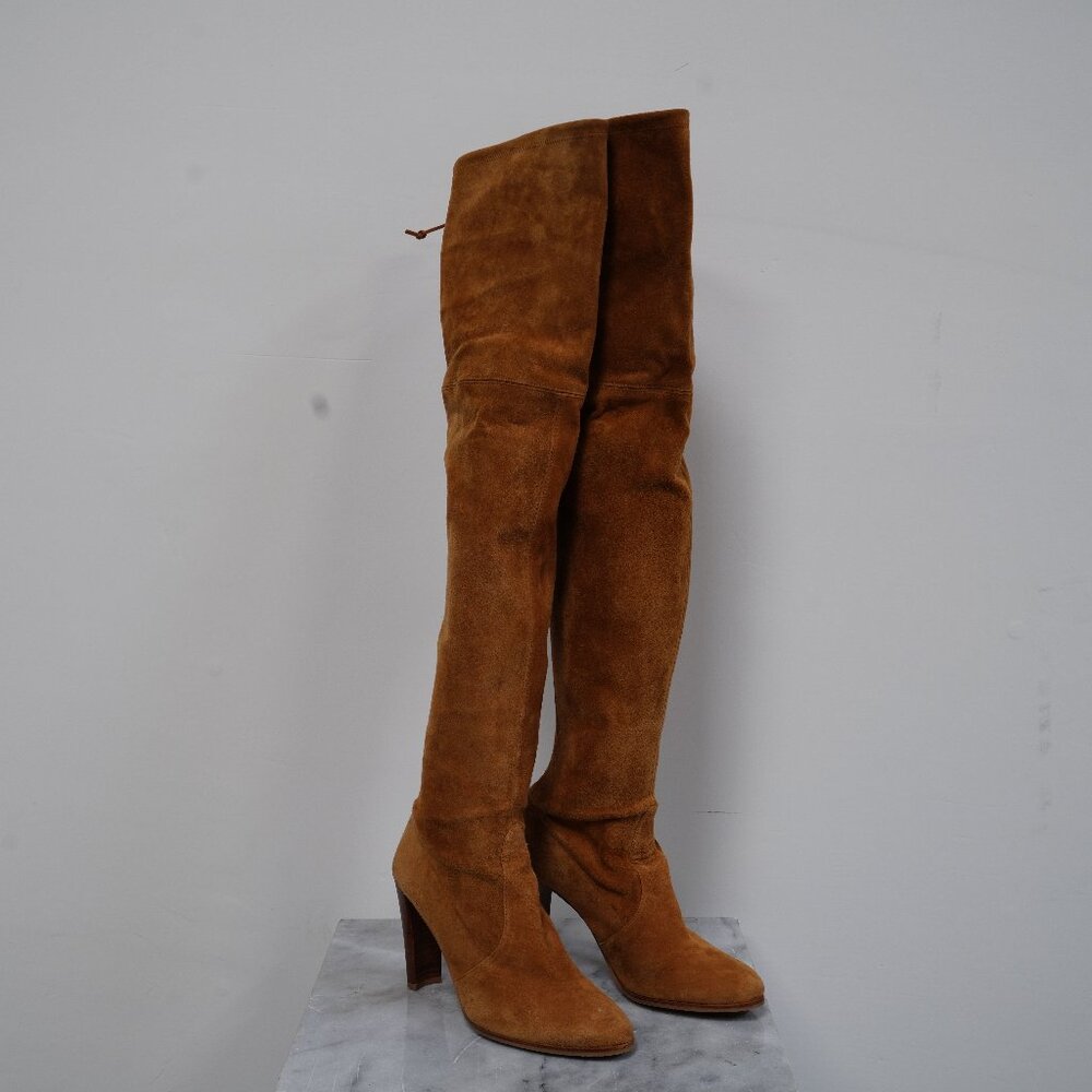 Stuart Weitzman Highland Boot in Walnut